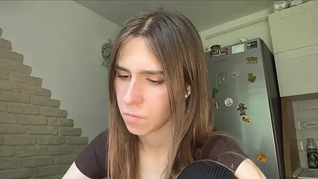 Chat XXX ao vivo de ZaraGuyette