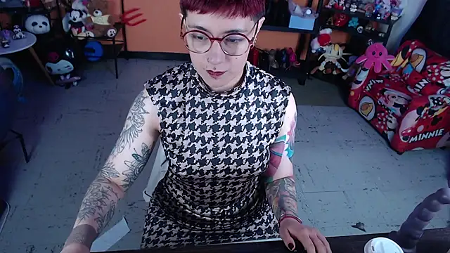 Chat XXX en directo de MissMiia2