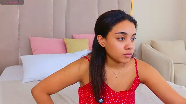 Luna_Cortier – Live XXX-chat