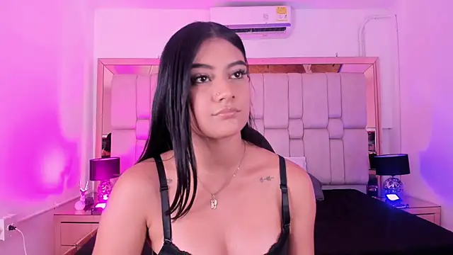 KatherineRuiz_ élő XXX-chatje