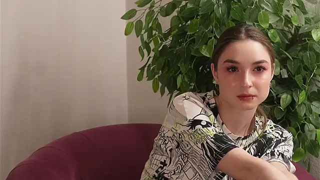 MinnieWerthman Webcam-Show
