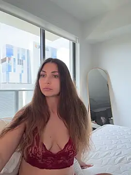 LanaLure_ Adlı Modelin Canlı XXX Sohbeti