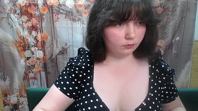 Chat XXX ao vivo de NeonilaLisova