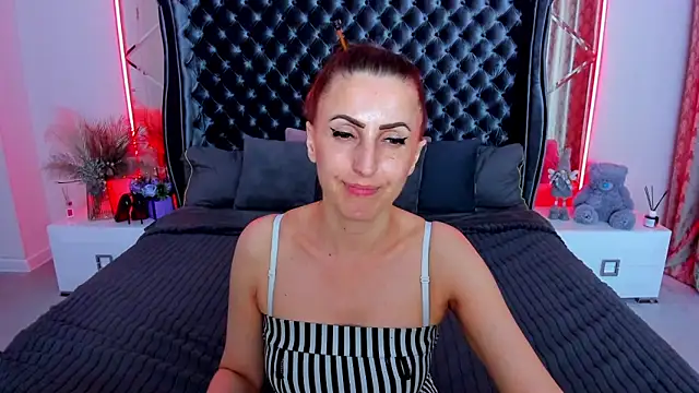 Webkamerová show Rebecca_Diamond