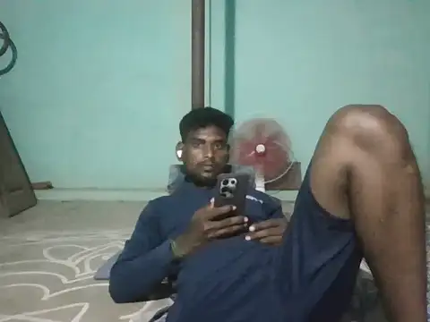 Webkamerová show Tamilgud23