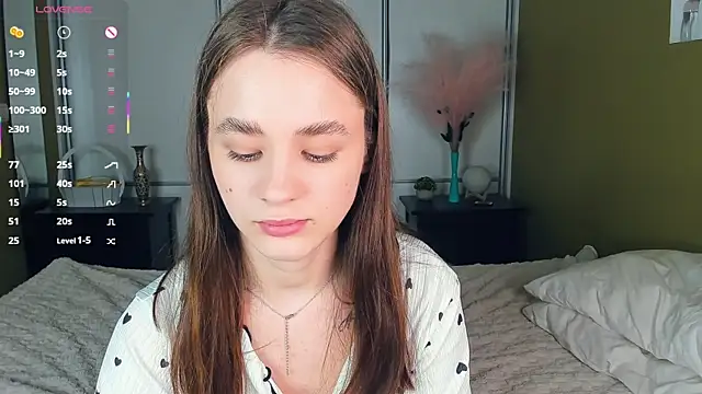 دردشة JinnyMcie الجنسية المباشرة