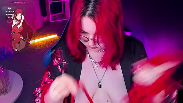 Chat +18 de Alice_Kitagawa ao vivo