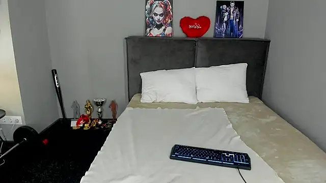 MuscleXXXBarbie Live XXX Chat