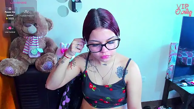 Chat XXX ao vivo de angelina_77