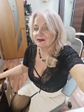 Živý XXX chat AvrilMillers