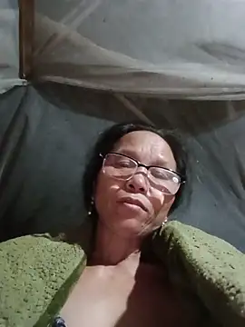 Tina6886 Show Webcam