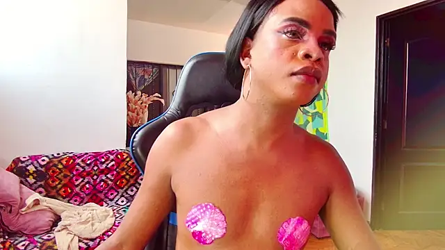 Xiary_big_milk webcam show