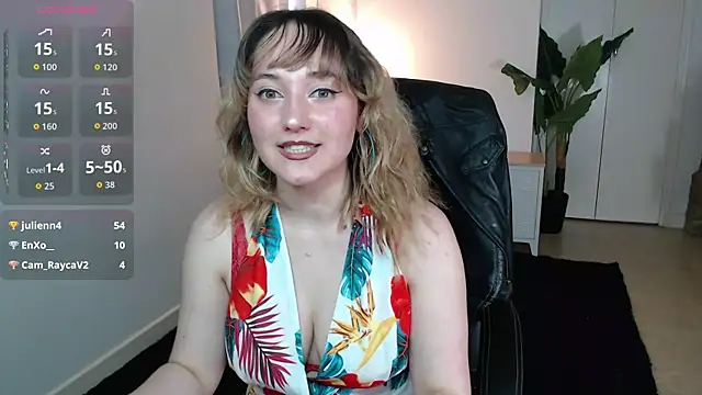 Crystal-dreamt Live XXX Chat
