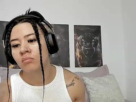 AngelMartinss 现场XXX聊天