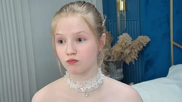 LilianHowards 现场XXX聊天