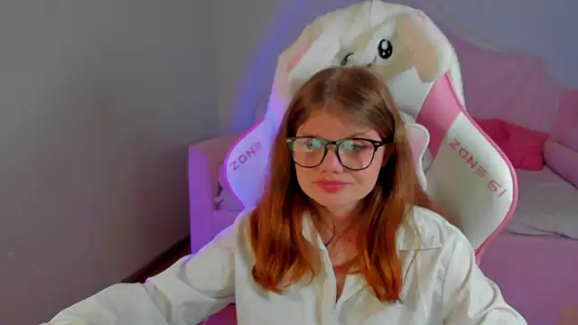 ChloeHalses live XXX chat