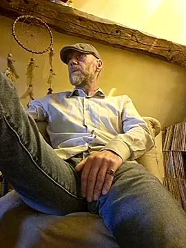 eddouxxx78's Live XXX Chat