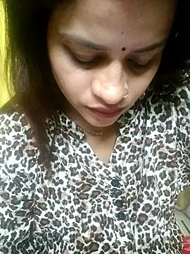 XXX chat uživo modela Princessroooh