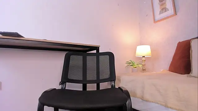 Caroline_dh Live XXX-chat