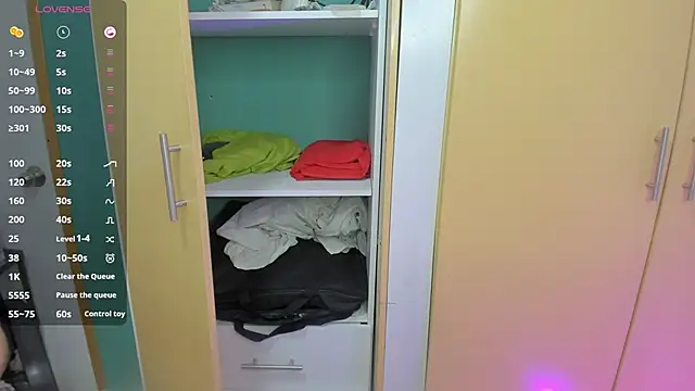 kumi_27's Webcam Show