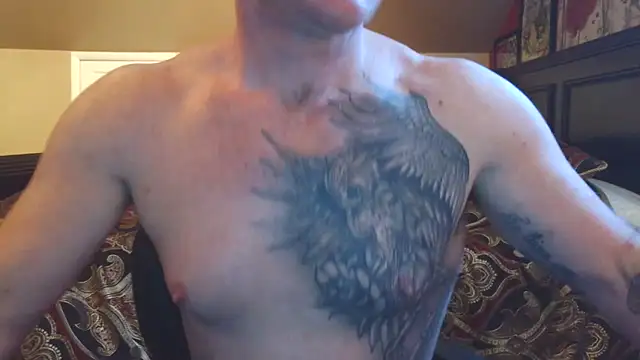 DILFiGuess1's Live XXX Chat