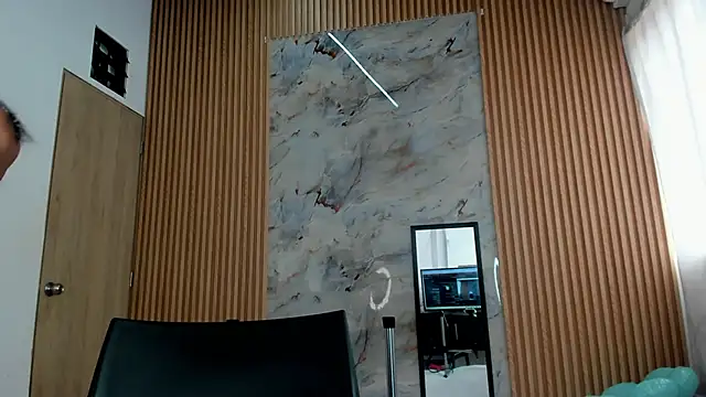 Any_toplessのライブXXXチャット