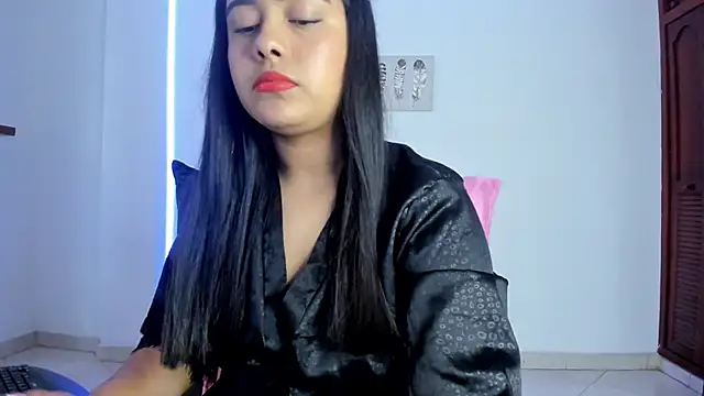 anniesweet- Adlı Modelin Canlı XXX Sohbeti