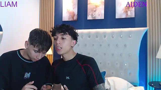 Aiden_Rivers_ 在線直播表演