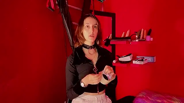 Ambar_Roux_ Live XXX Chat