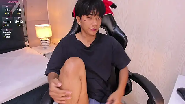 Eriol_ Live XXX Chat