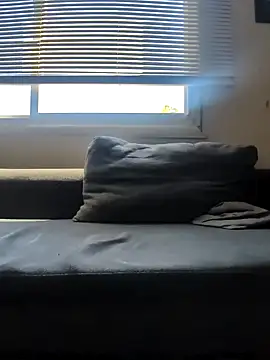 yes_yes_yes_yes_'s Webcam Show