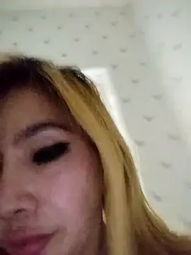 QueenFukelya Show in webcam