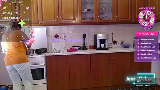 JennaDeluxe Chat XXX in diretta