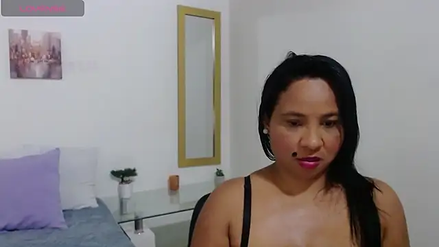 Scarlett_Adams_ Live XXX Chat