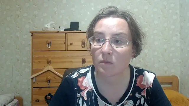 Smart_Rose's Live XXX Chat