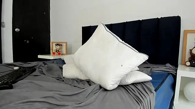 melanie_roux__ – Naživo XXX chat