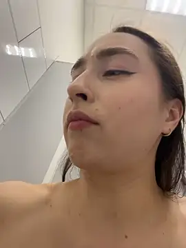 Holly_Play's Live XXX Chat