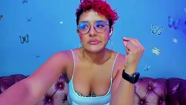 دردشة Kaira_mosse الجنسية المباشرة