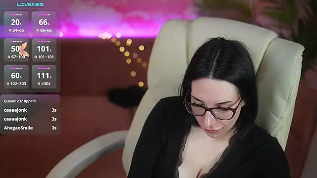 KettyFlo Chat XXX live