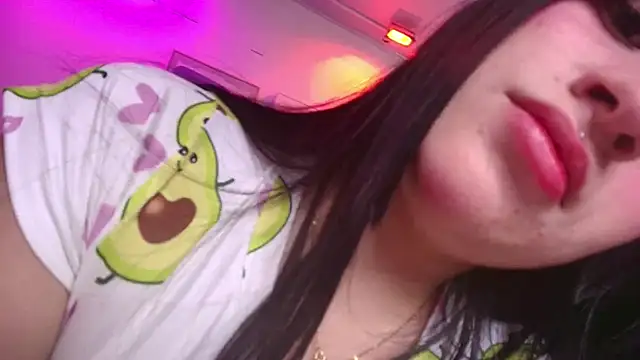 Miia__owens Chat XXX in diretta