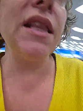 julimonroe 现场XXX聊天
