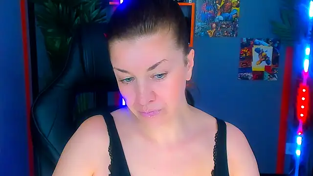 Chat +18 de AnaMills ao vivo
