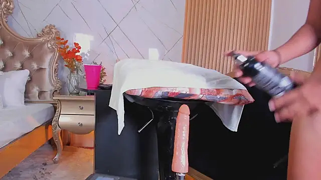 دردشة SaraDreamsss الجنسية المباشرة