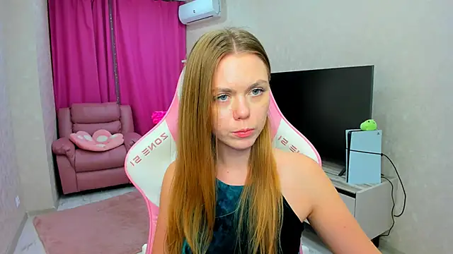 Strawberrye's Live XXX Chat