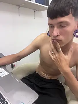 Вебкам-шоу Astarotth__