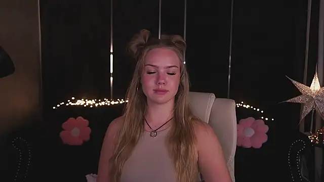 Chat +18 de CelesteNoir ao vivo