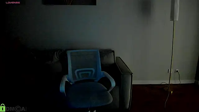 Leslie_Whait élő XXX-chatje