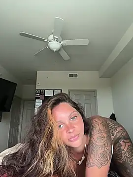Tattedphoenix live XXX chat