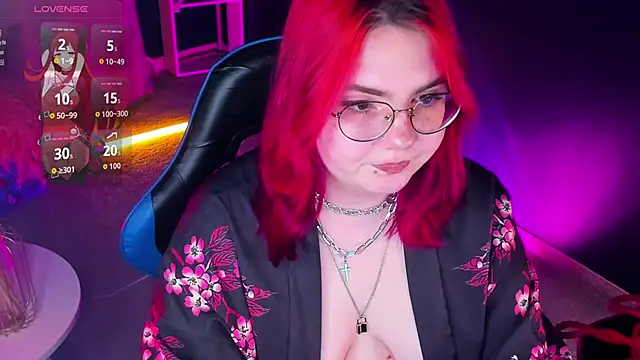Chat +18 de Alice_Kitagawa ao vivo