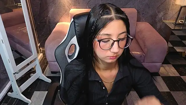 Chat +18 de Sophie_jones_b ao vivo